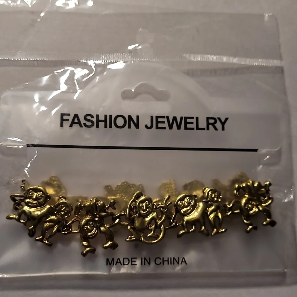 Fashion Monkey Bracelet NWOT